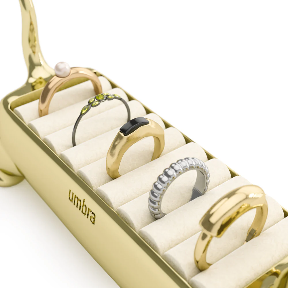 Ali Cat Ring Holder - Brass - Image 4