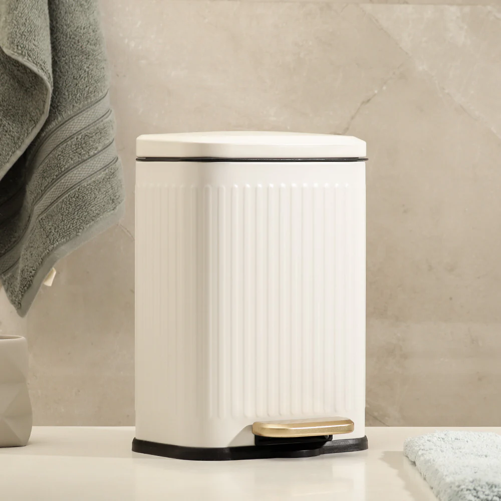 Alois Lines Pedal Bin 6L - White - Image 5