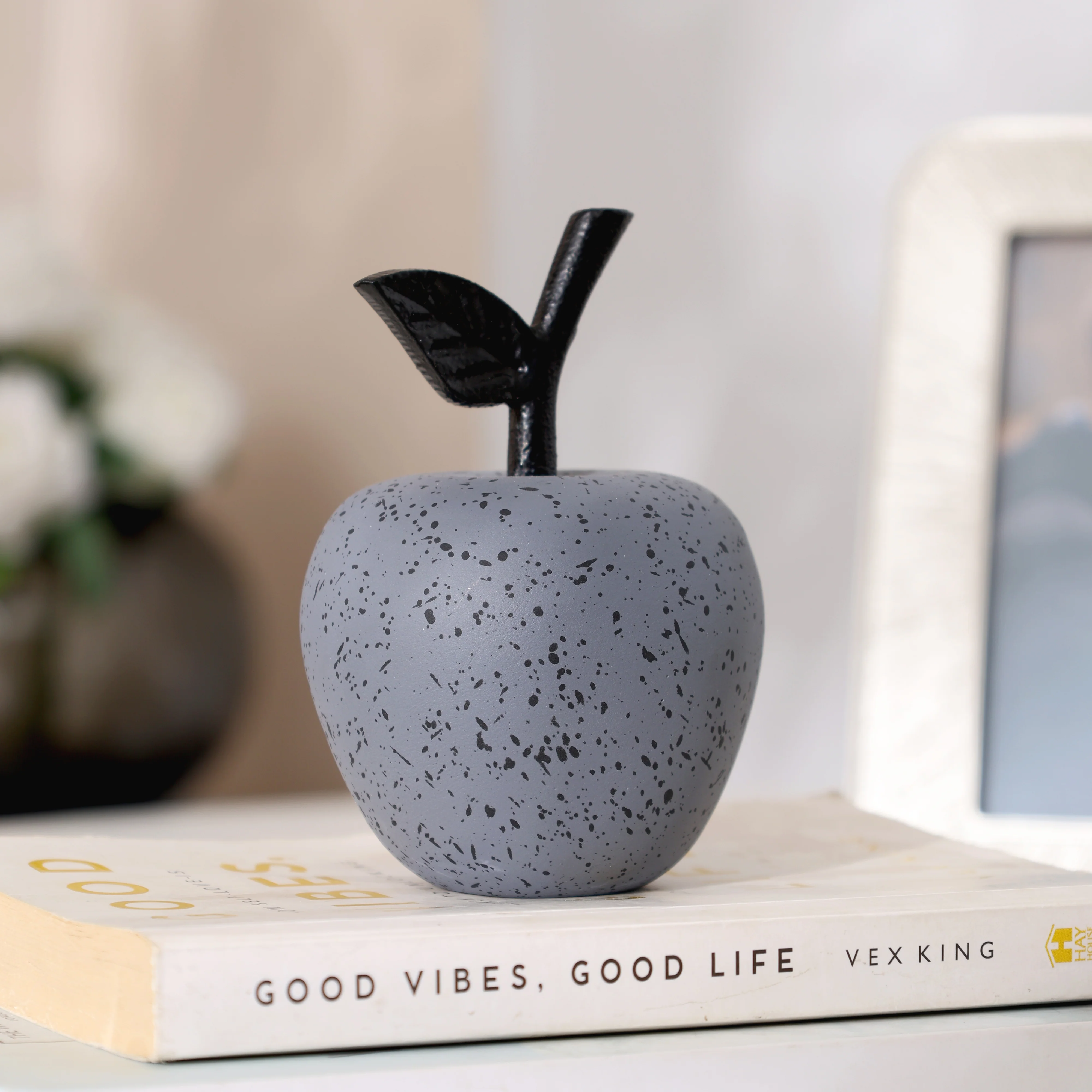 Apple Concrete Accent - Dark Grey - Image 5
