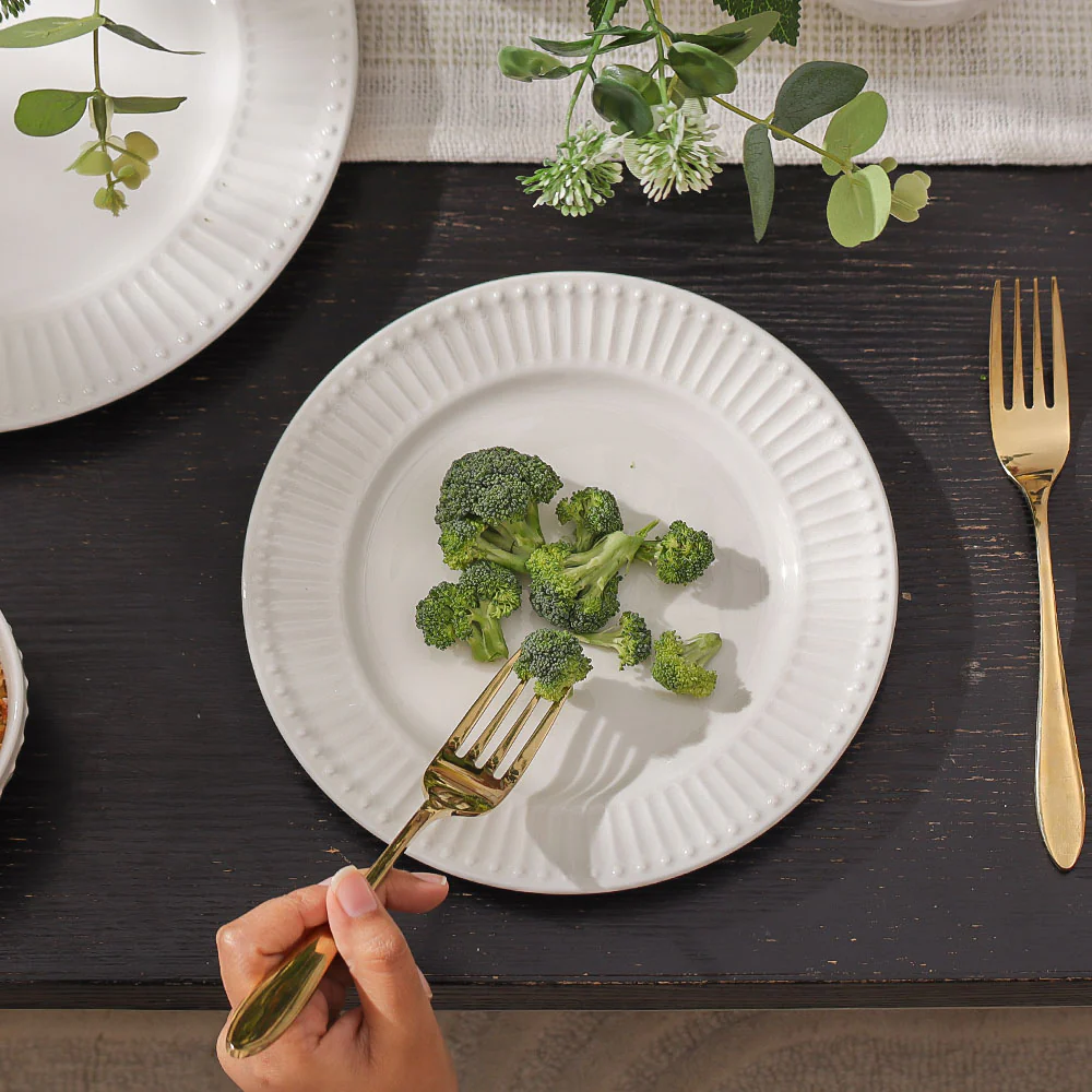 Aria Ceramic Quarter Plate - White - Image 4