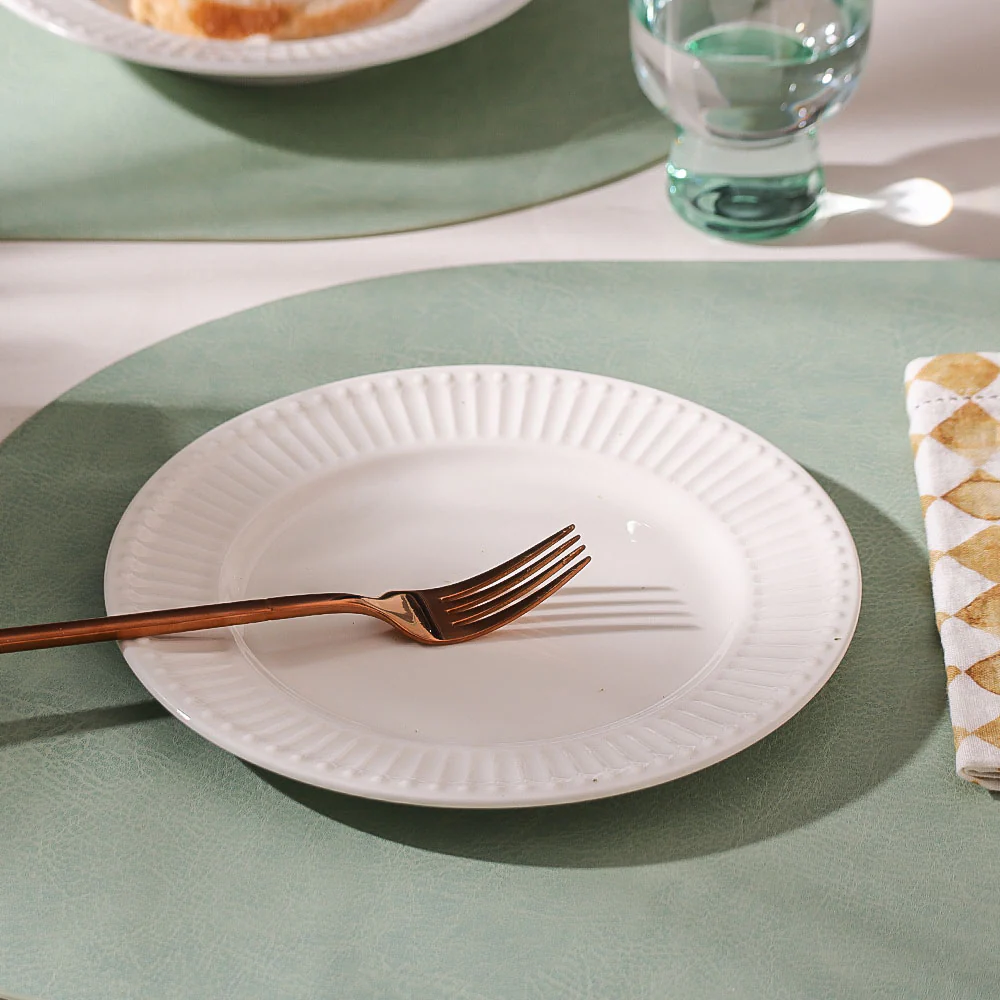 Aria Ceramic Quarter Plate - White - Image 5