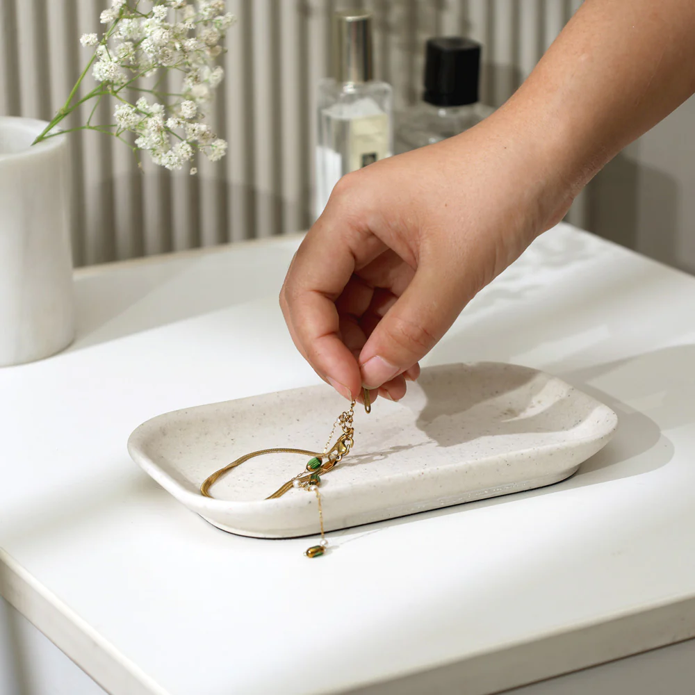 Arin Multi-purpose Tray - Speckled Cream - Image 3