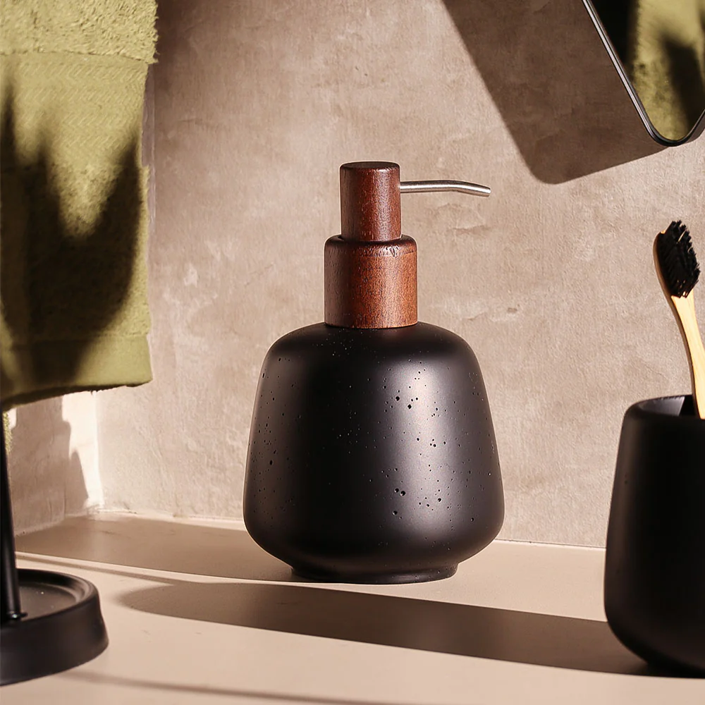 Asher Soap Dispenser - Black - Image 3