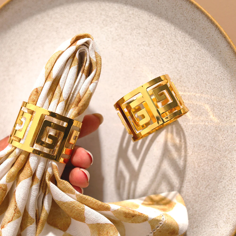 Astra Napkin Rings, Set of 6 - Gold - Image 4