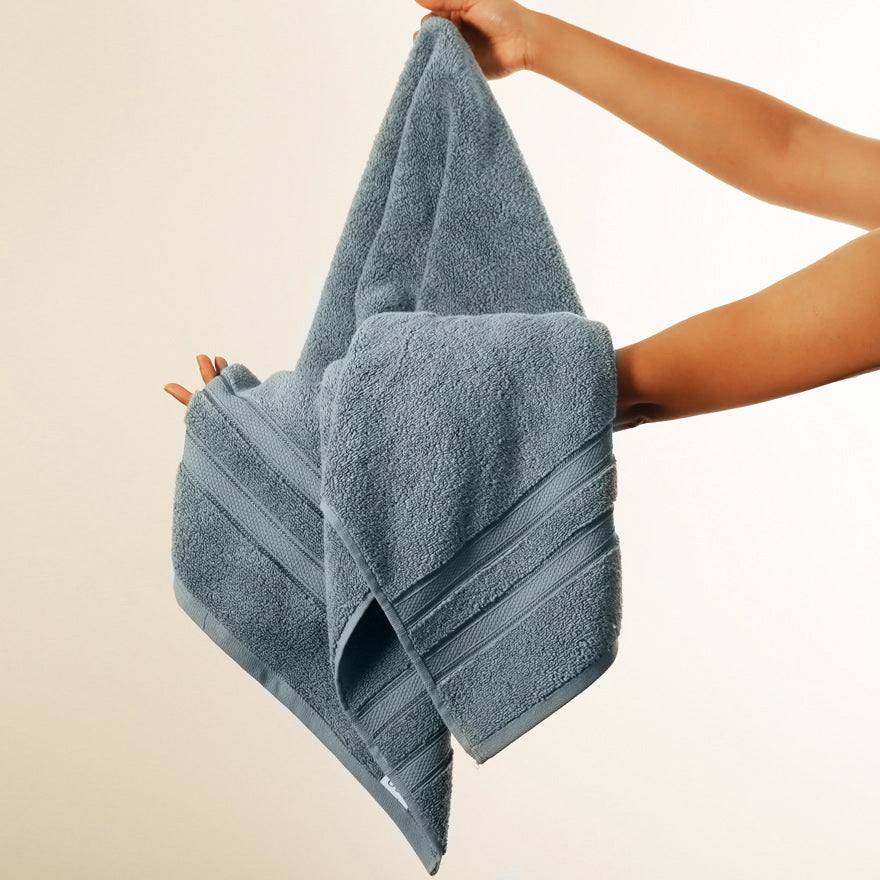 Atelier Egyptian Cotton Bath Towel - Blue - Image 3