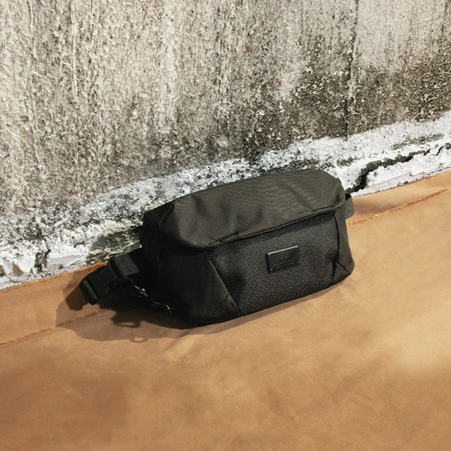 Atom Sling Bag - Black - Image 10