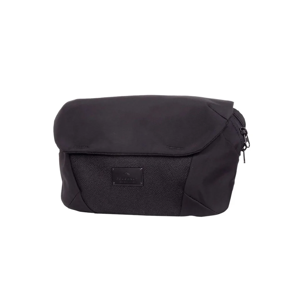 Atom Sling Bag - Black - Image 3