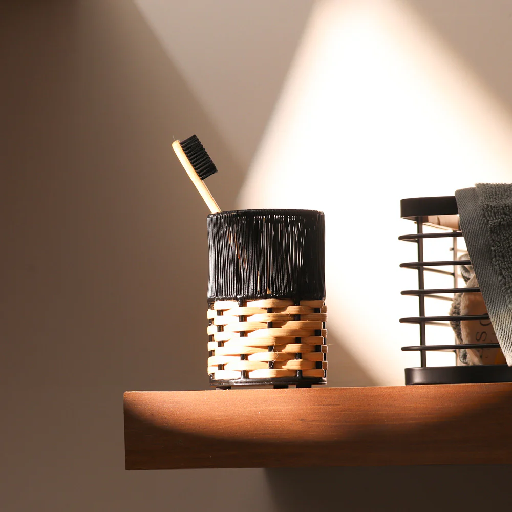 Ava Toothbrush Tumbler - Beige Black