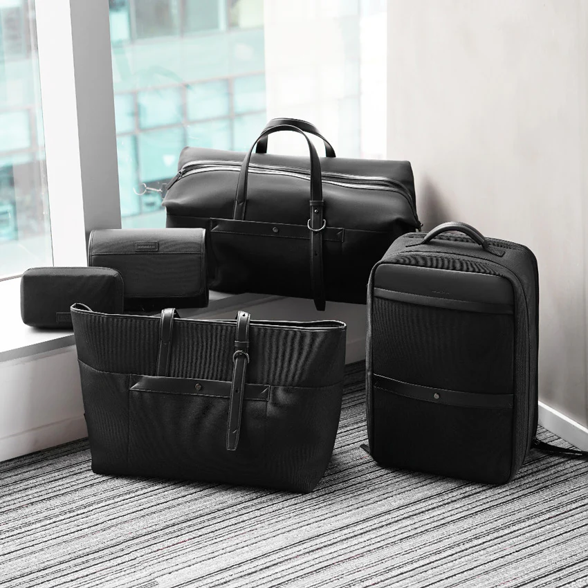 Avenue Weekender Bag 24L - Black - Image 6