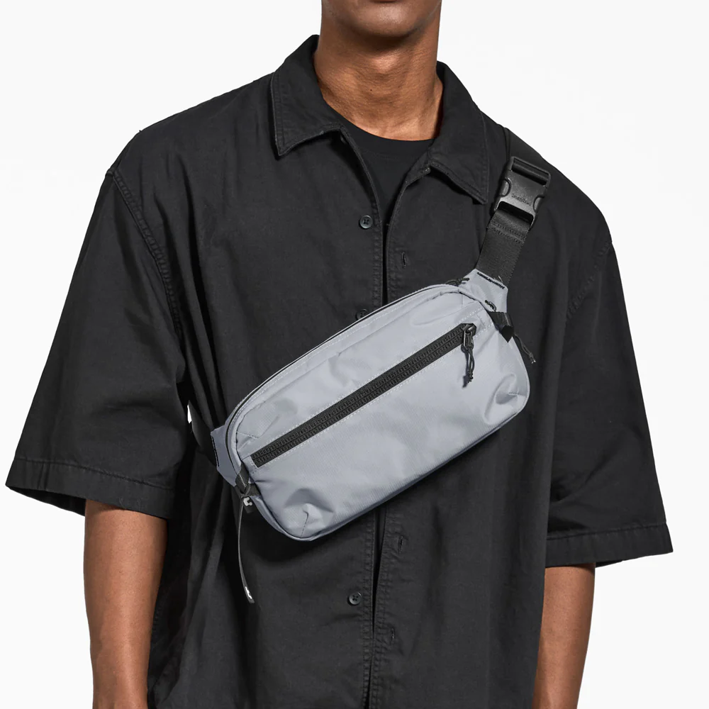 Aviator T33 Sling Bag 3.5L - Grey - Image 5