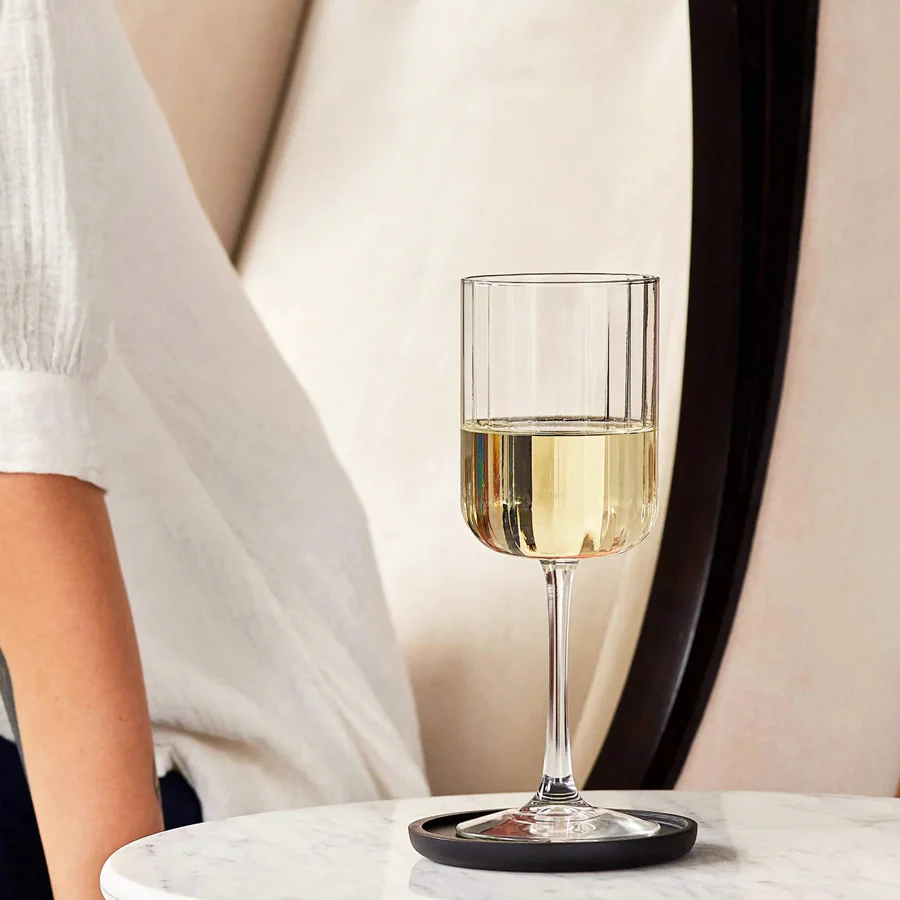 Bach Red Wine Glasses 400ml, Set of 4 - Image 2