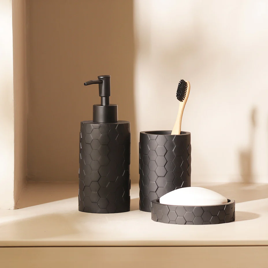 Beau 3-piece Bathroom Set - Black - Image 2