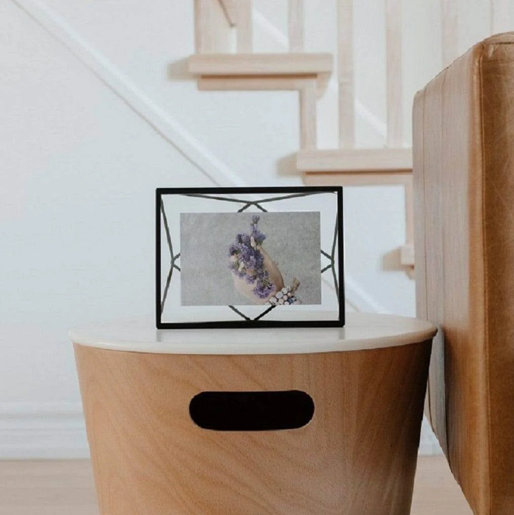 Prisma Photo Frame Medium - Black - Image 9