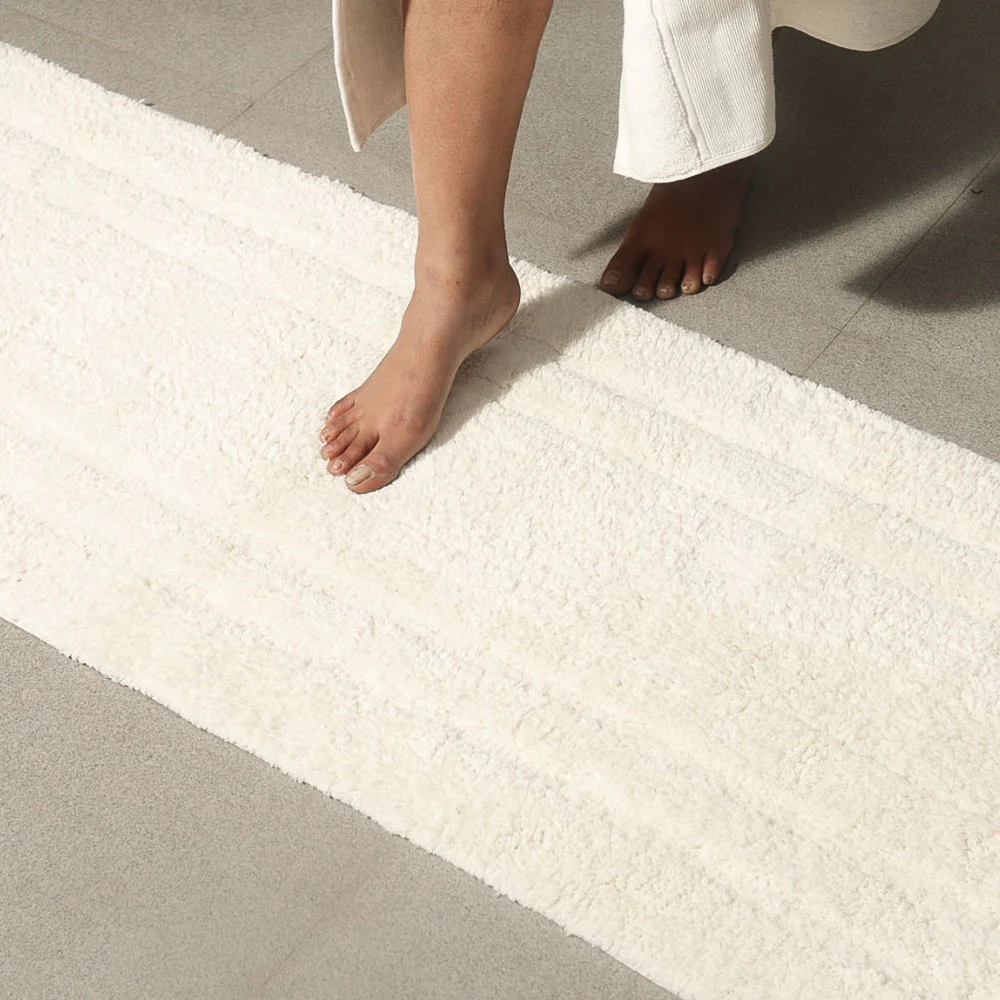 Blake Rectangular Bath Runner - Ivory - Image 4