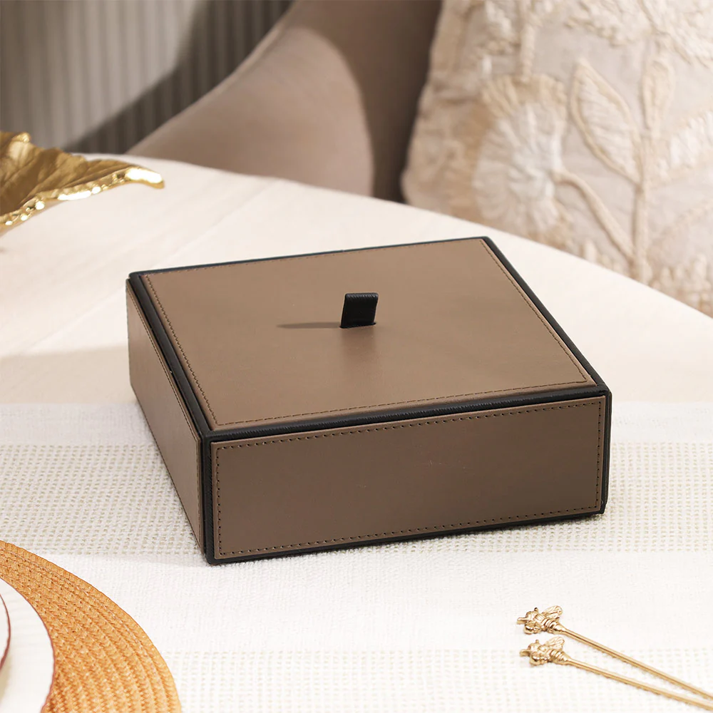 Bodge Storage Box with Lid - Cedar Black - Image 6
