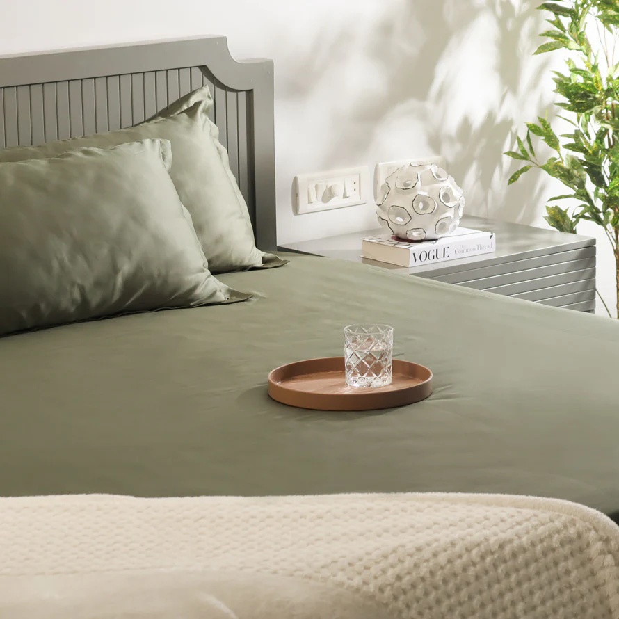 Bottega Bamboo Cotton King Size Bedsheet Set - Dark Green - Image 6