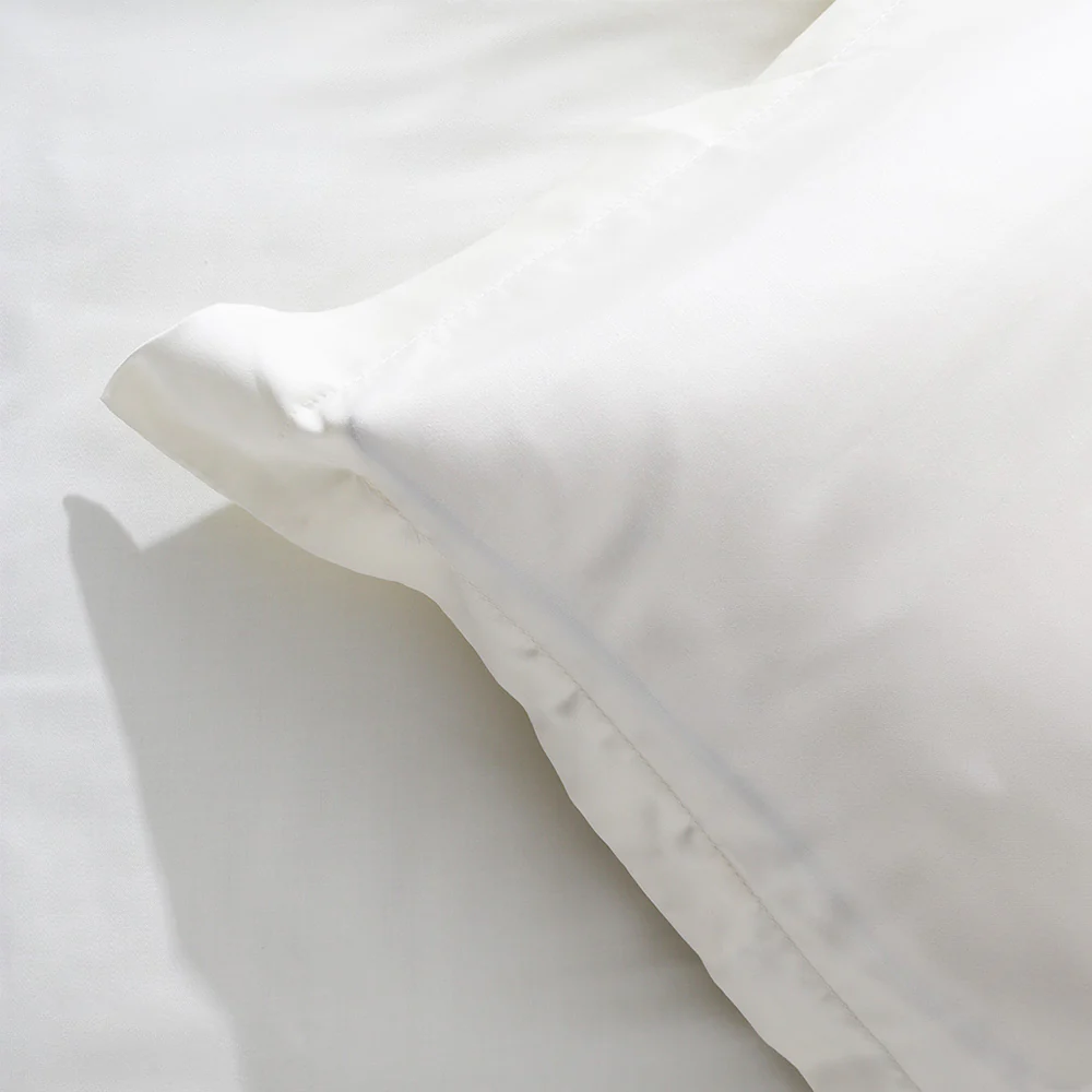 Bottega Bamboo Cotton King Size Bedsheet Set - Ivory - Image 3