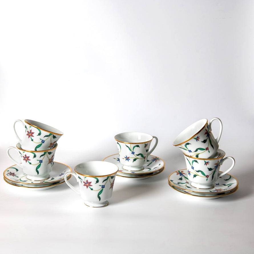Bountiful Garden 12-piece Porcelain Tea Set - Image 3