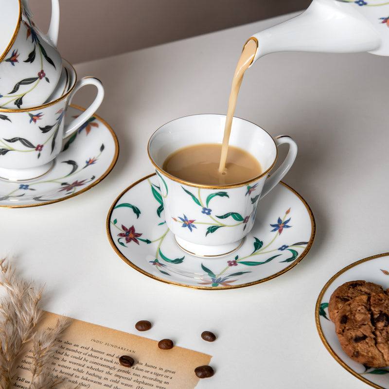 Bountiful Garden 12-piece Porcelain Tea Set - Image 5