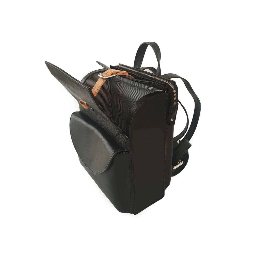 Capsule Backpack 7L - Black - Image 3
