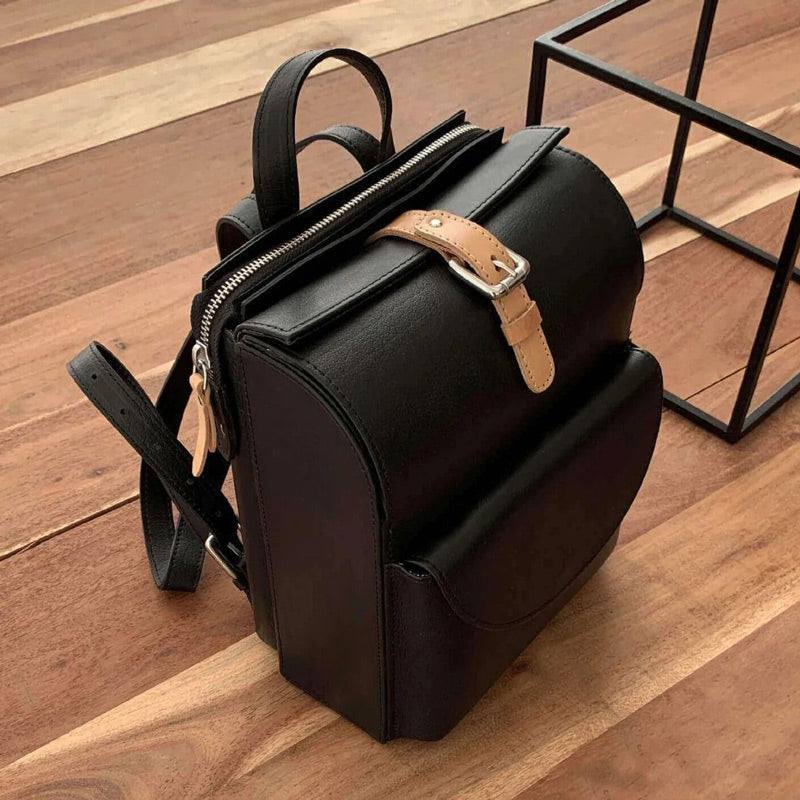 Capsule Backpack 7L - Black - Image 8