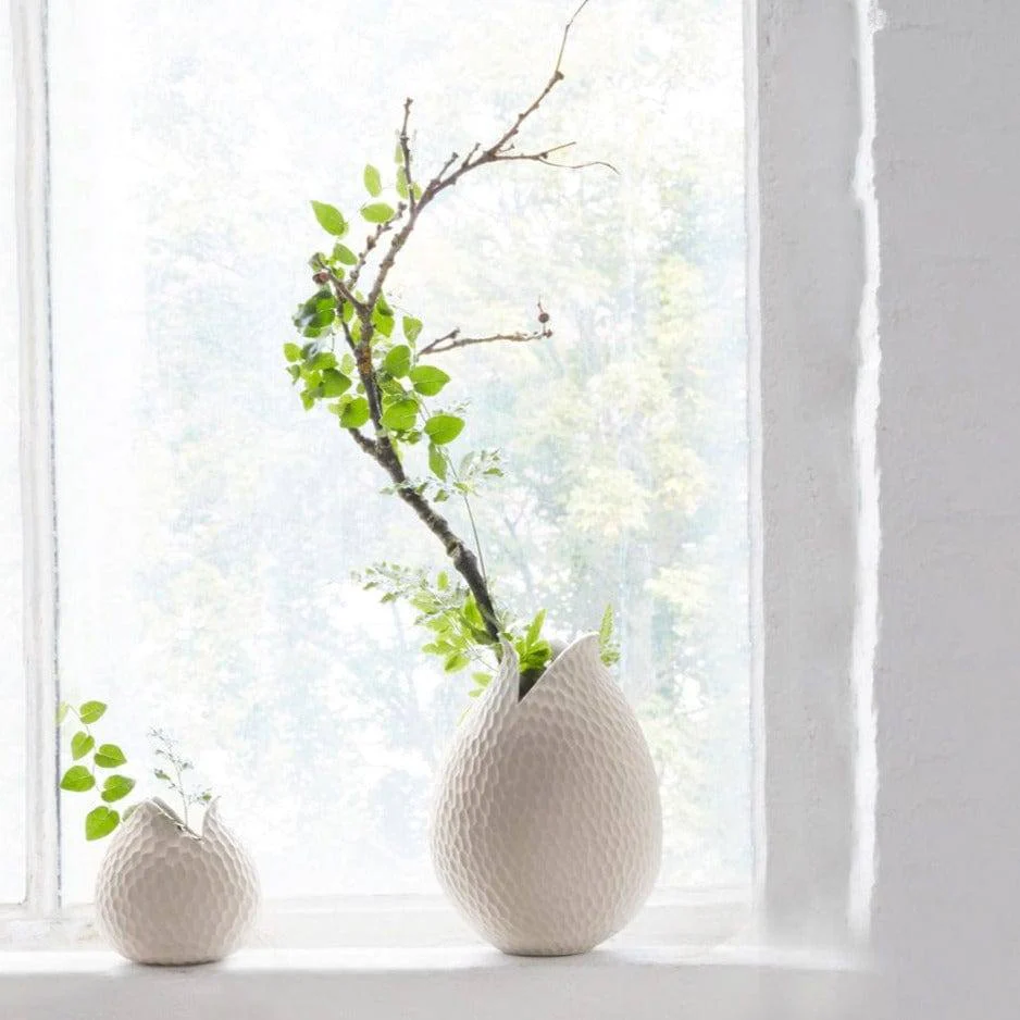 Carve Leaf Vase Tall - Cream - Image 4