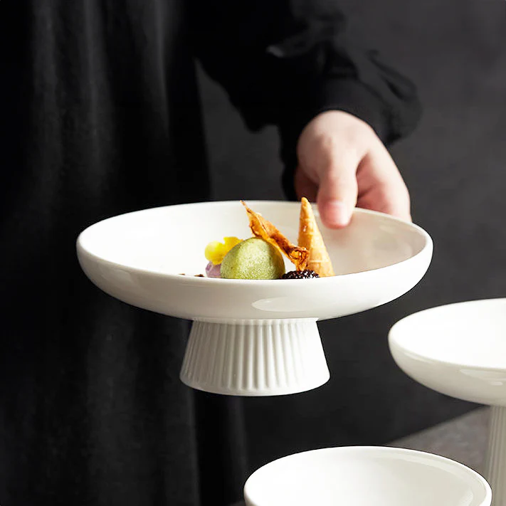 Ceramic Ribbed Elevated Plate Small - White - Image 5