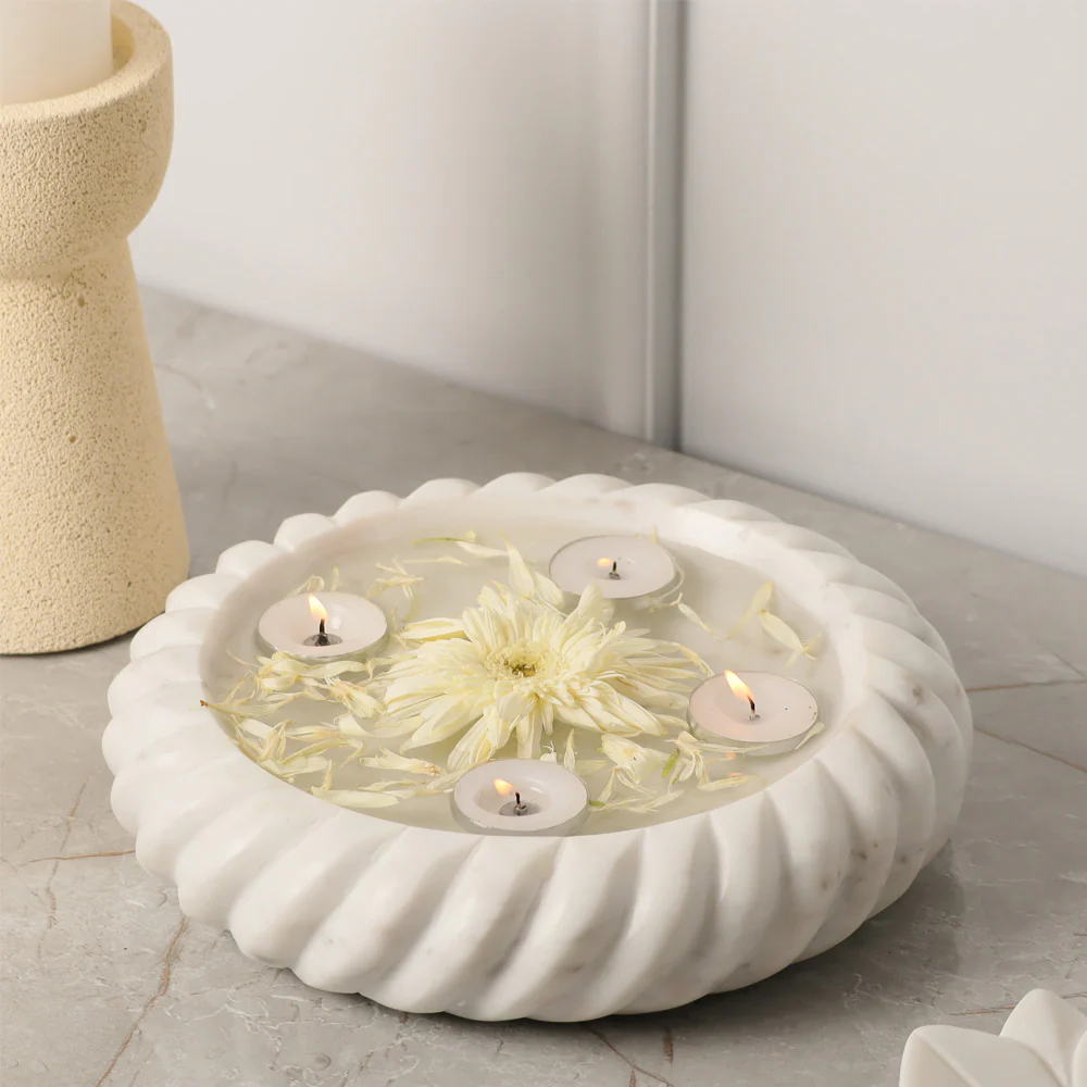 Ceres Round Marble Urli Medium - White - Image 5