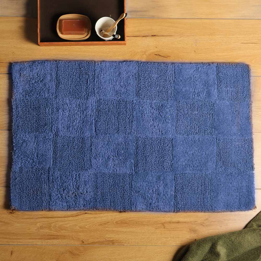 Checkered Reversible Tufted Bathmat - Azure Blue - Image 7