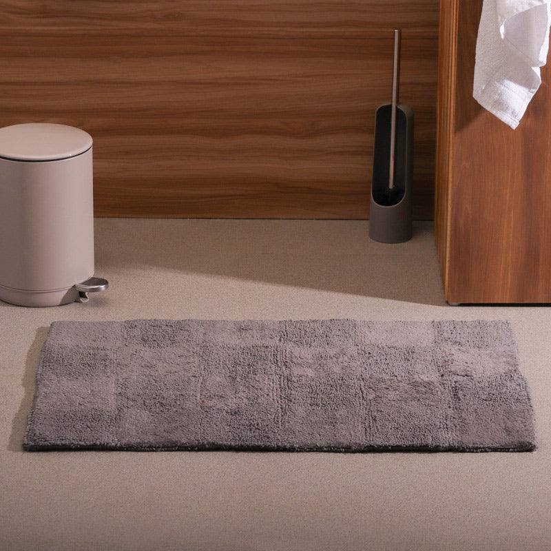 Checkered Reversible Tufted Bathmat - Grey - Image 2