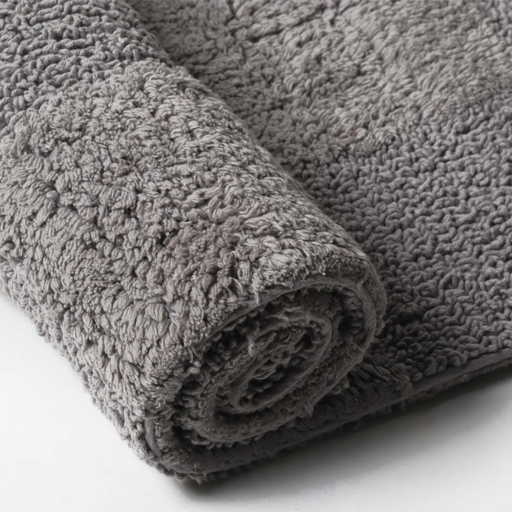 Checkered Reversible Tufted Bathmat - Light Grey - Image 5