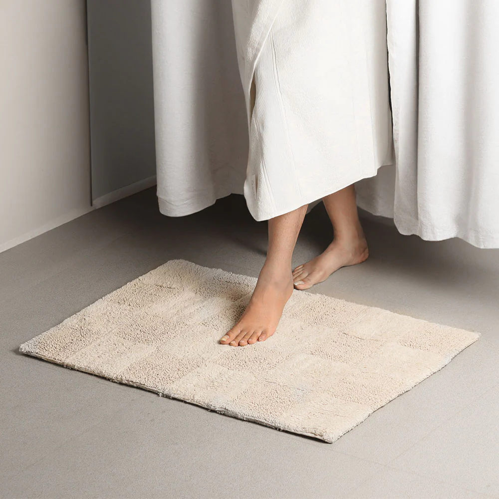Checkered Reversible Tufted Bathmat - Taupe - Image 5