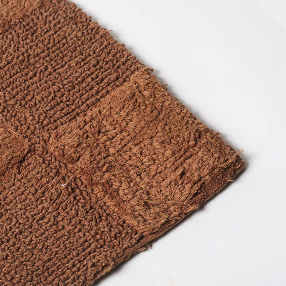 Checkered Reversible Tufted Bathmat - Walnut Brown - Image 4
