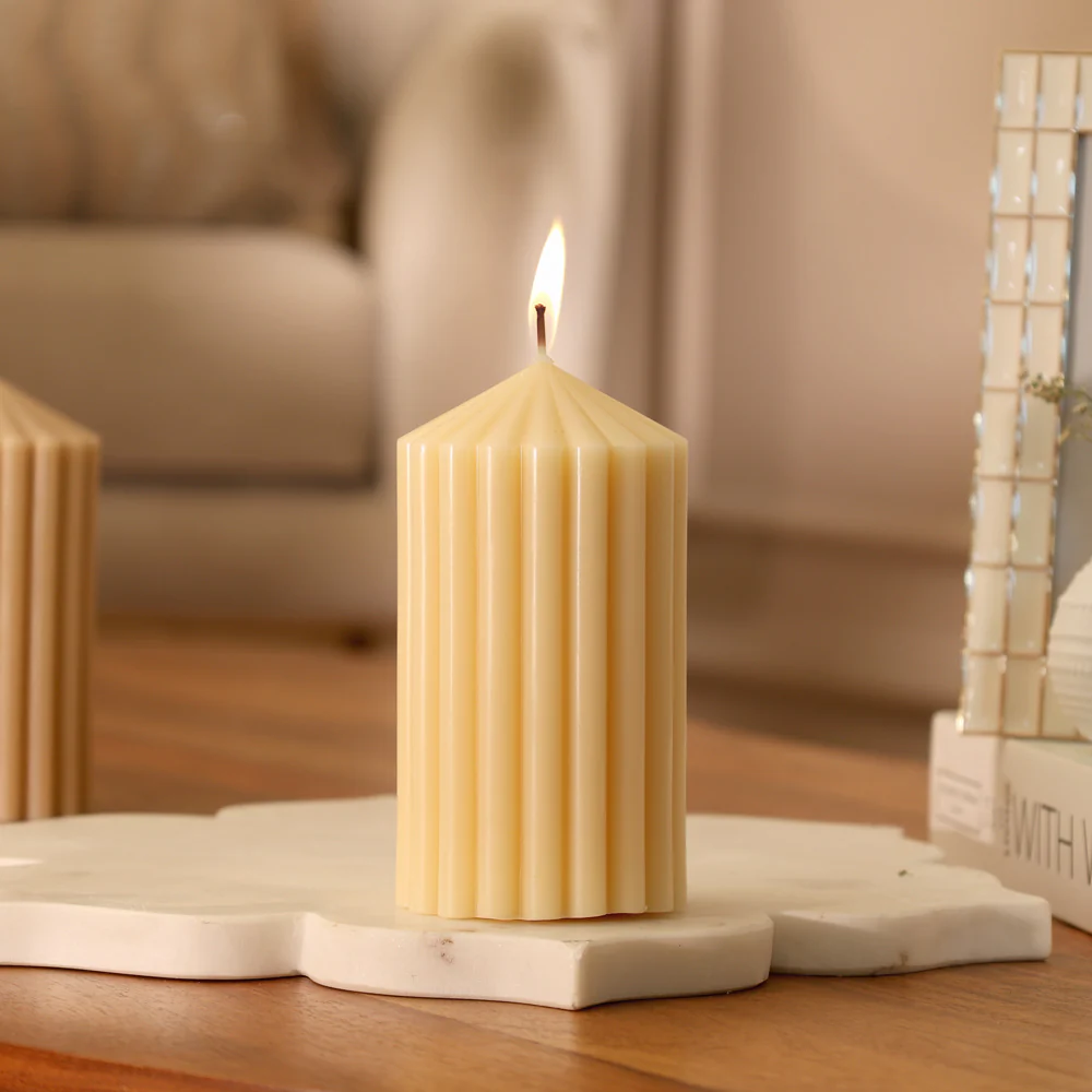 Cina Ribbed Tower Candle Medium - Cream - Image 2