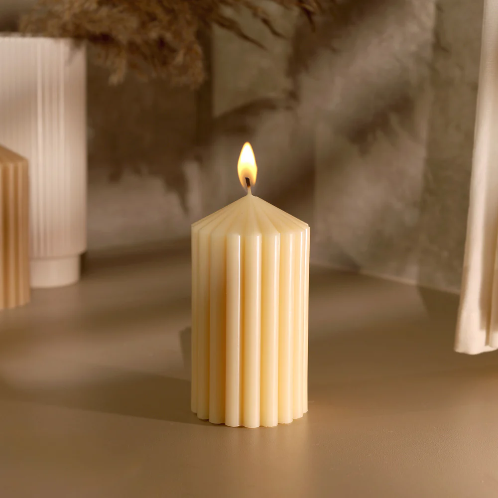 Cina Ribbed Tower Candle Medium - Cream - Image 6