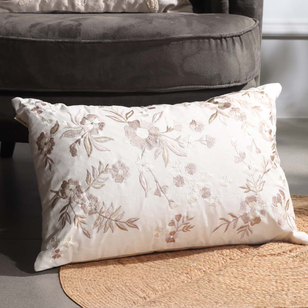 Cinqufoil Embroidered Cotton Rectangular Cushion Cover 60x40cm - Rust White