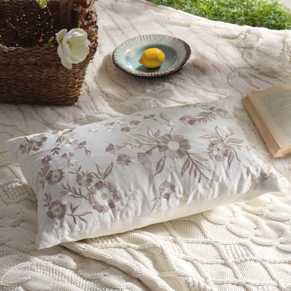Cinqufoil Embroidered Cotton Rectangular Cushion Cover 60x40cm - Rust White - Image 4