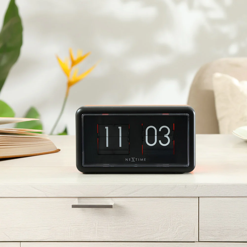 Classic Flip Clock - Orange - Image 2