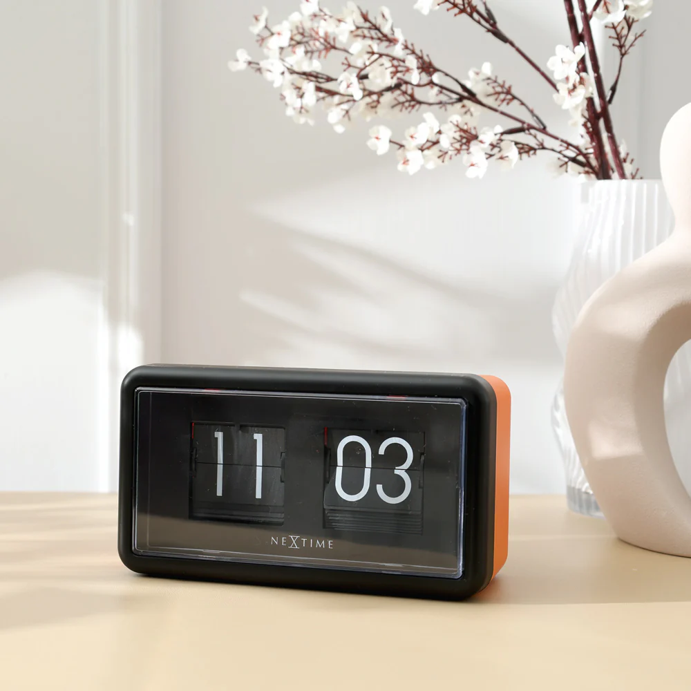Classic Flip Clock - Orange - Image 3