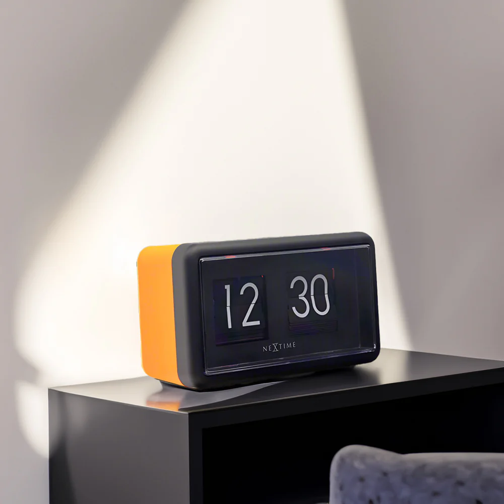 Classic Flip Clock - Orange - Image 6