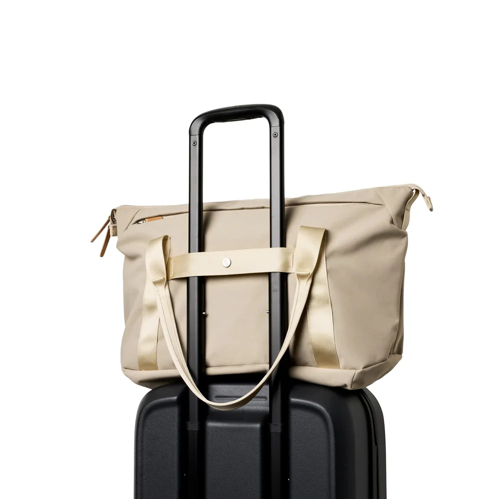 Classic Getaway Bag 28L - Tahini - Image 13