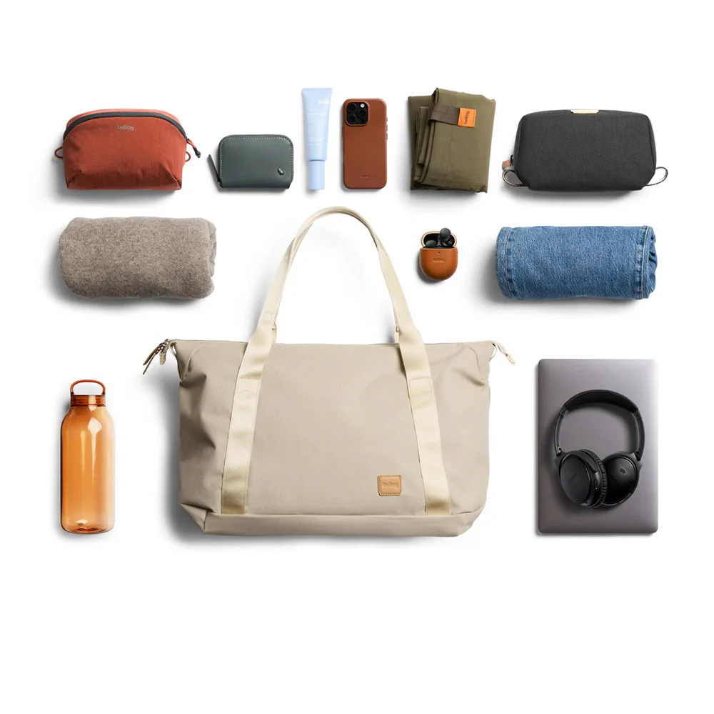 Classic Getaway Bag 28L - Tahini - Image 16