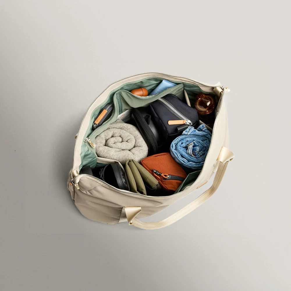 Classic Getaway Bag 28L - Tahini - Image 5
