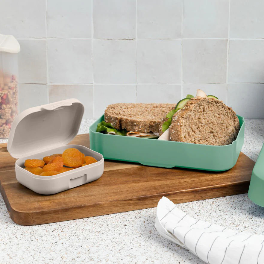 Classic Lunchbox Large - Sage Green - Image 6