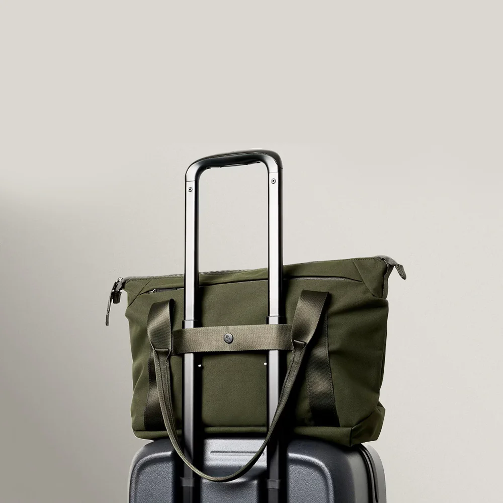 Classic Tote Bag Second Edition 16L - Olive - Image 11