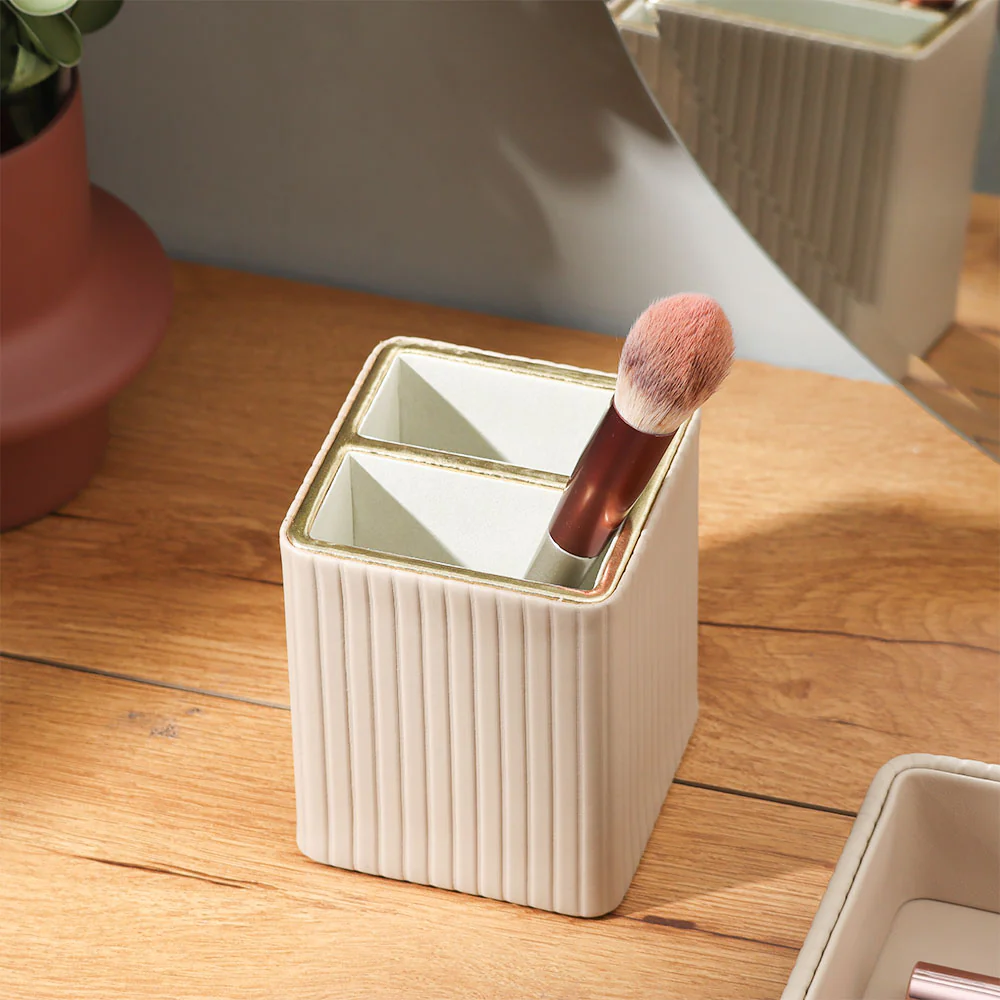 Columns Multi-purpose Holder - Taupe - Image 4