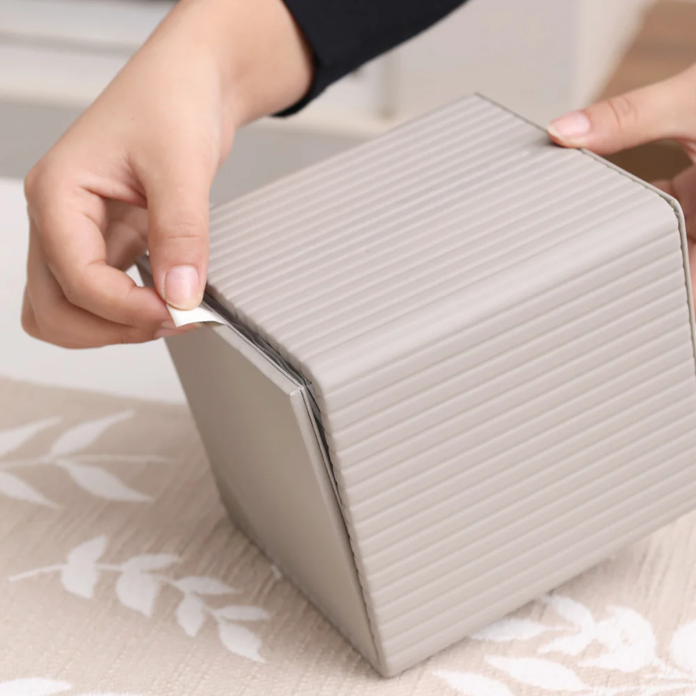 Columns Square Tissue Box Holder - Light Grey - Image 4
