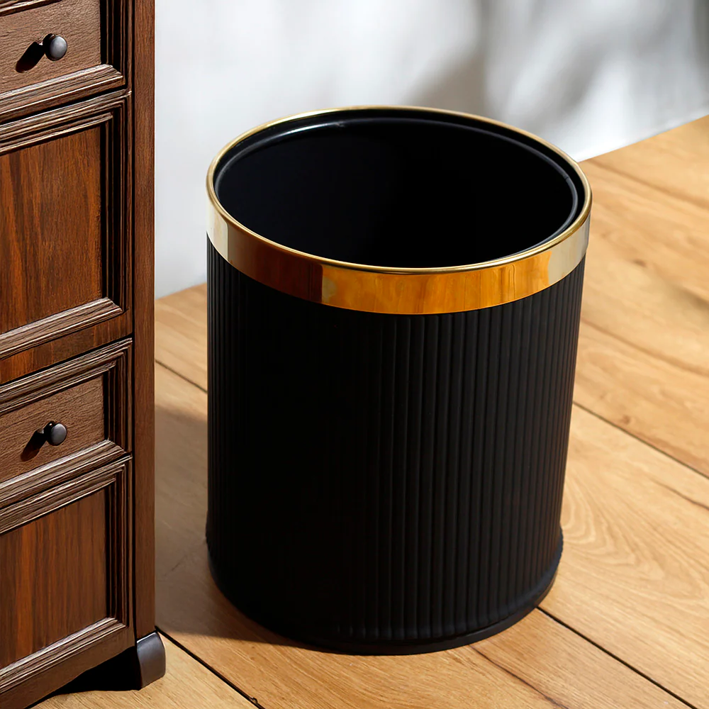Columns Waste Bin 10L - Black & Gold - Image 4
