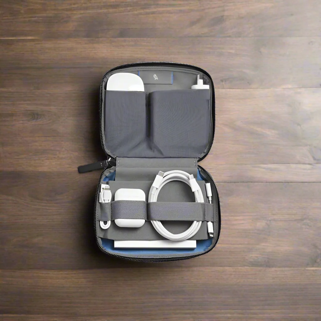 Compact Tech Kit - Black - Image 2