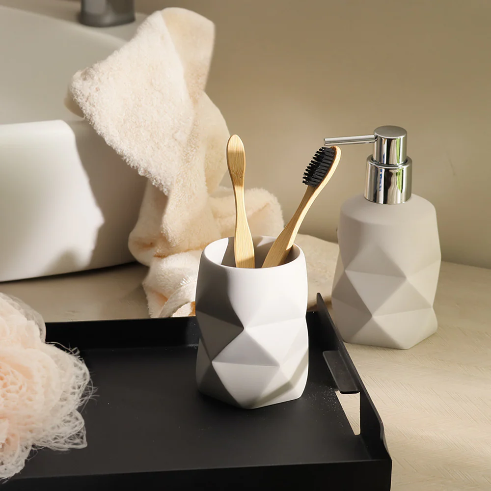 Crackle Toothbrush Tumbler - Light Grey - Image 4
